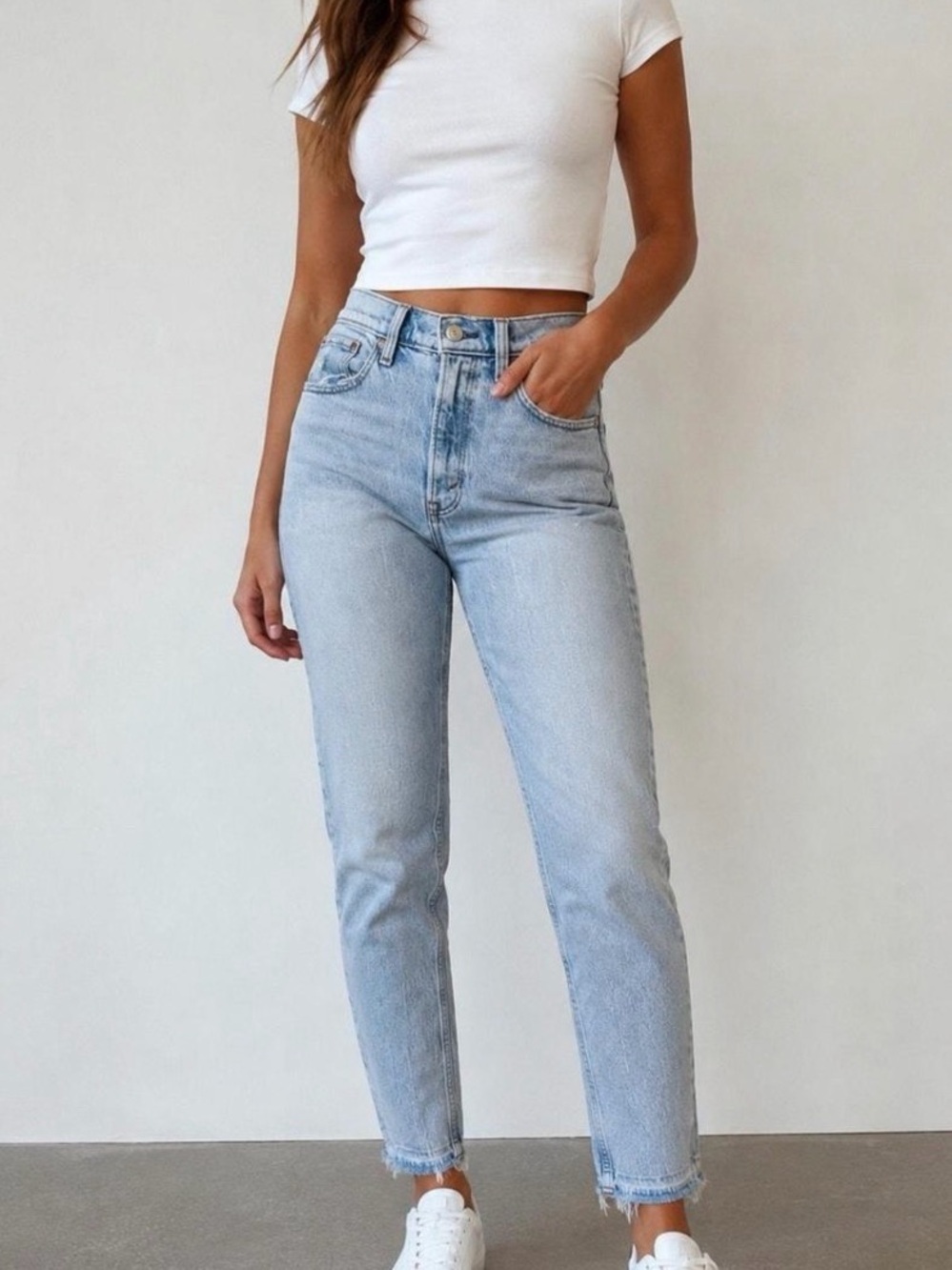 Abercrombie and Fitch high-rise mom Jean